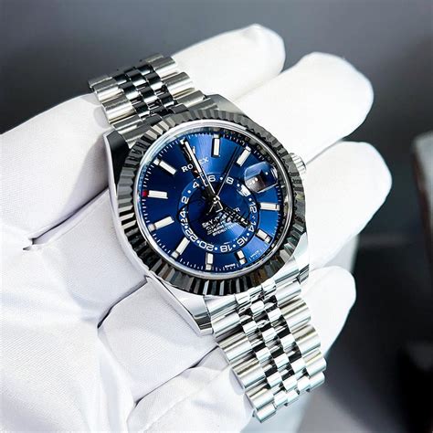 rolex blue sky dweller|rolex occasion sky dweller.